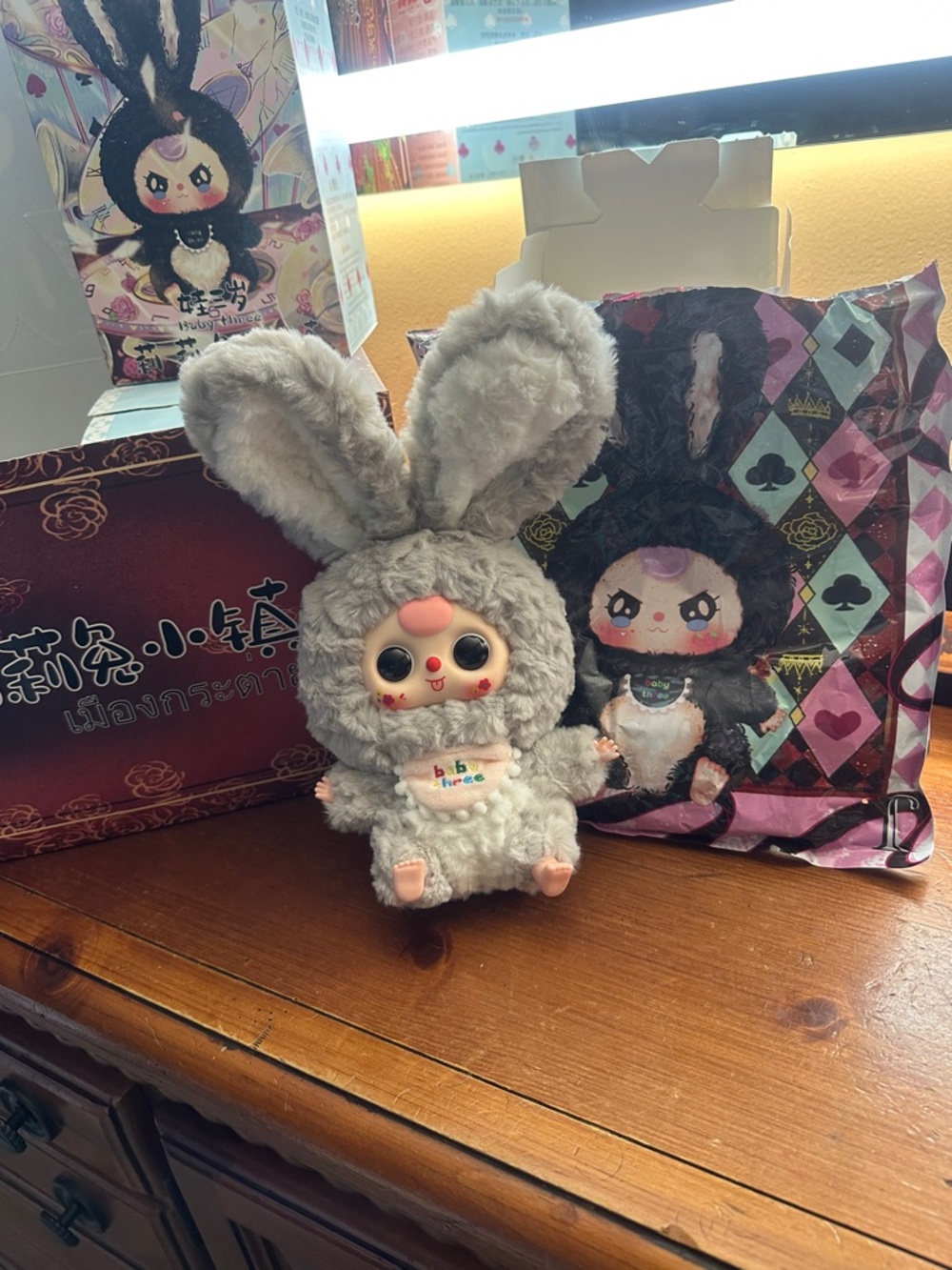 Light Gray bunny from BB3 Lily Rabbit Town V1 Series w/boba Eyes unboxed!